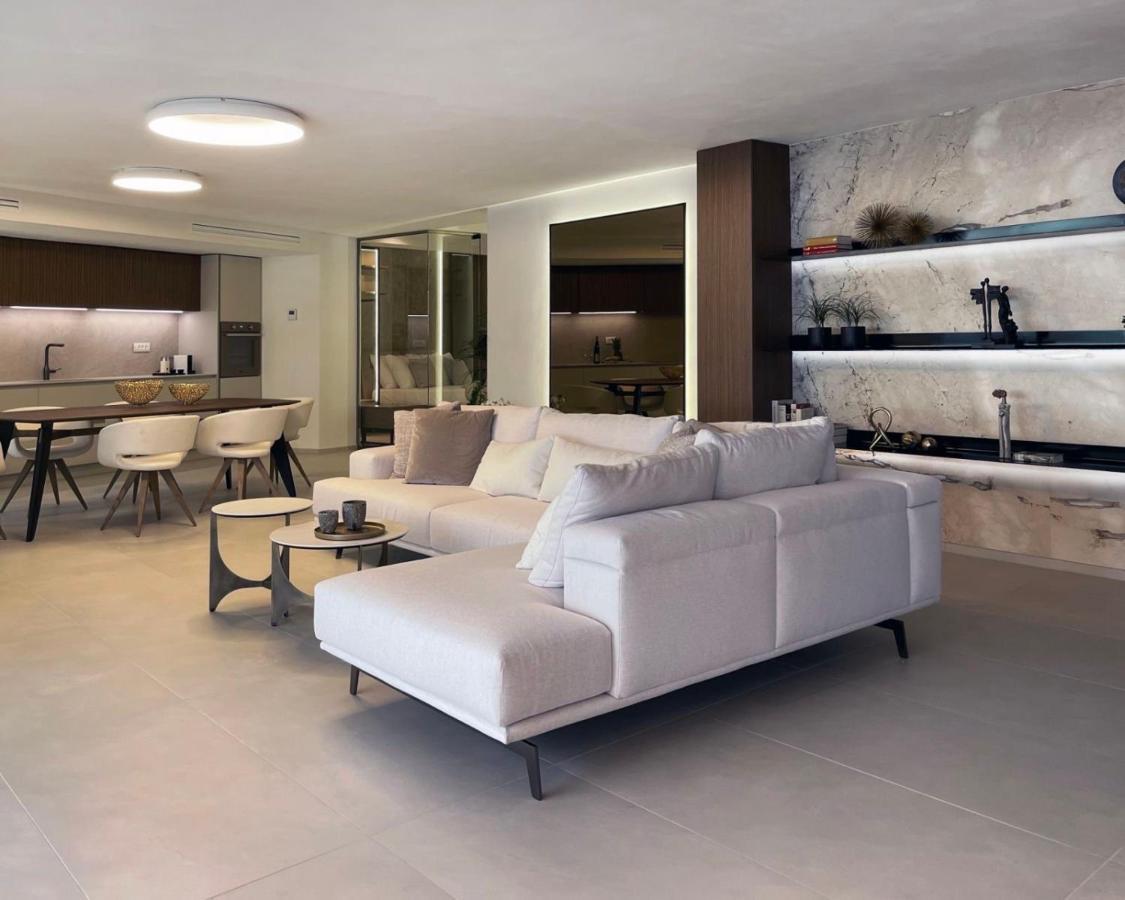 Mystique Luxury Suite Αχλιά Εξωτερικό φωτογραφία