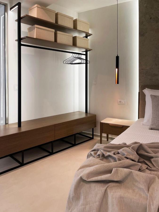 Mystique Luxury Suite Αχλιά Εξωτερικό φωτογραφία