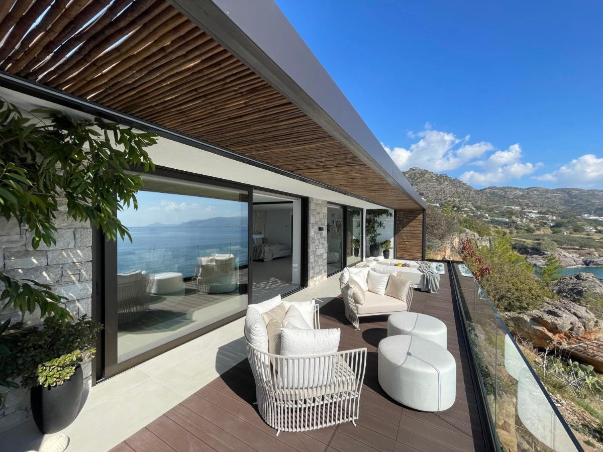 Mystique Luxury Suite Αχλιά Εξωτερικό φωτογραφία