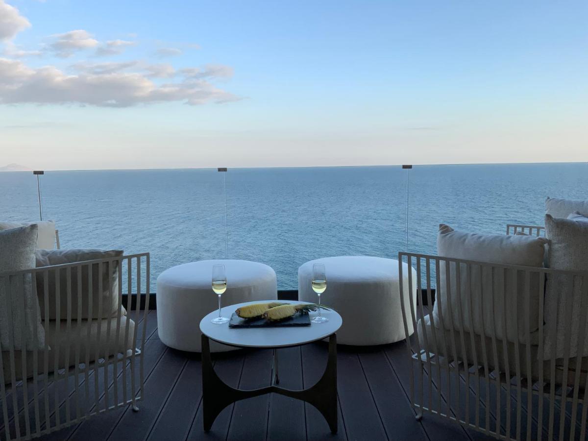 Mystique Luxury Suite Αχλιά Εξωτερικό φωτογραφία