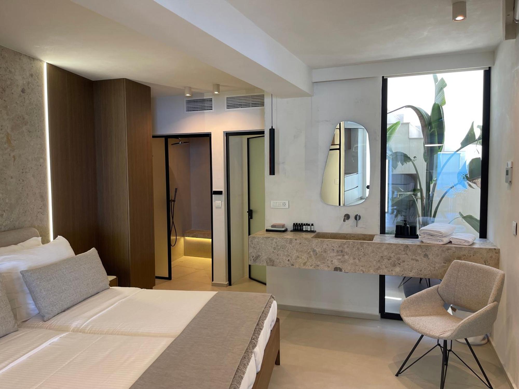 Mystique Luxury Suite Αχλιά Εξωτερικό φωτογραφία